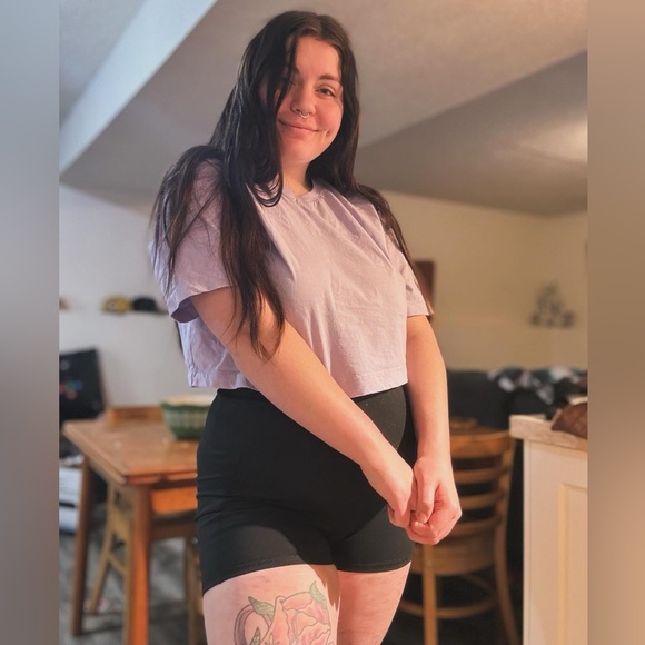 Meet your Posher, Kaley - Picture 1 of 1